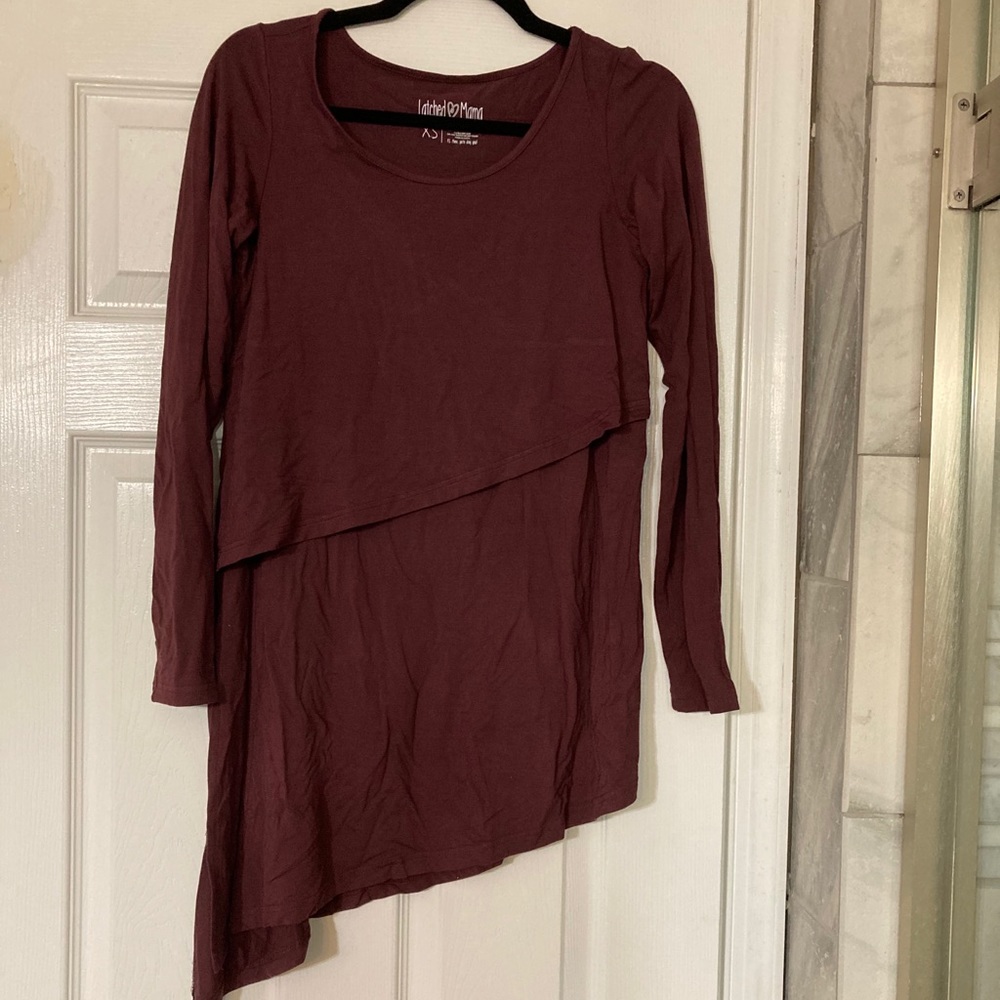 NWOT long sleeve Latched Mama top size XS